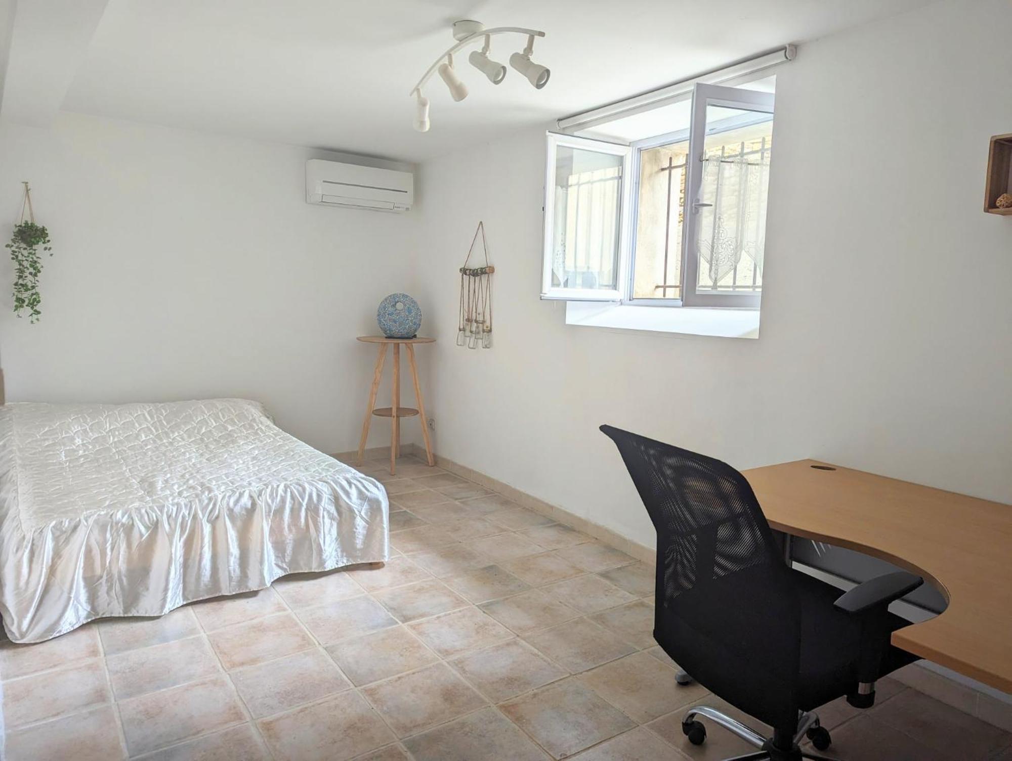 Chambre Climatisee Avec Espaces Privatifs Dont Salle De Bain Et Wc La Liviniere Exterior foto